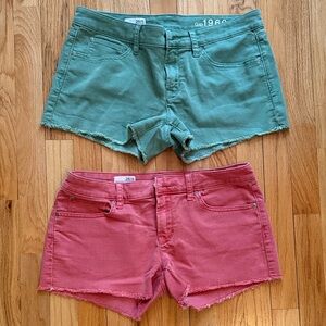 2 GAP Women's Teal and Coral Jean Summer Out-Offs Shorts